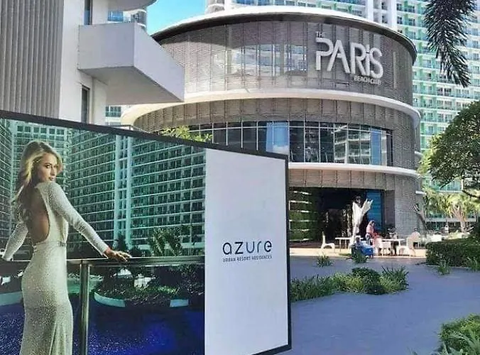 Puchol - Azure Bahamas Tower *