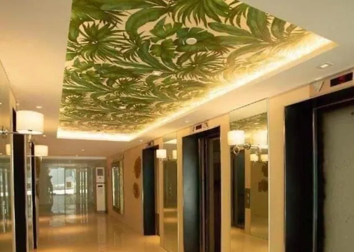 Apartahotel Puchol - Azure Bahamas Tower *